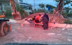 TP HCM: Một công nhân bị đất vùi lấp tử vong ngay tại công trình