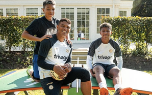 Con trai cựu danh thủ Brazil khoác áo đội tuyển U15 Anh