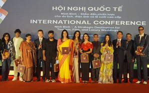 Ninh Bình muốn kết nối du lịch - điện ảnh - lễ cưới cao cấp