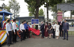 Món quà ý nghĩa dành cho thiếu nhi phường Bình Dương