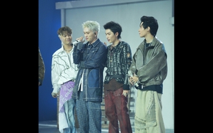 "Lỗ đen" ở vũ trụ "say hi"