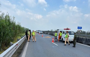 Phát hiện thi thể người nước ngoài trên tuyến cao tốc Trung Lương – Mỹ Thuận