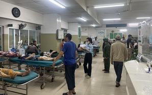 Bệnh viện Đa khoa Phú Yên quá tải sau mưa lũ