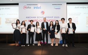 Học bổng AmCham có 7 sinh viên đạt điểm tuyệt đối vòng phỏng vấn bằng tiếng Anh