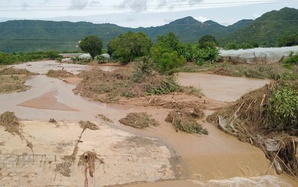 Vỡ hồ, người chết: Không thể đổ lỗi cho thiên tai!