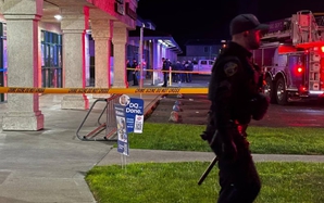 Mỹ: Xả súng kinh hoàng trong tiệc sinh nhật ở California, nhiều người thương vong