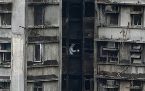 Cháy chung cư Hồng Kông: Số người thiệt mạng tăng nhanh chóng