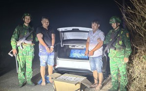 Tây Ninh: Bắt quả tang 2 người đàn ông trên ô tô làm điều phi pháp trong đêm