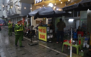 Hà Nội đồng loạt ra quân lập lại trật tự đô thị, giành lại vỉa hè lòng đường ở 126 xã, phường