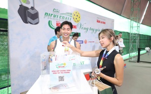 Các nghệ sĩ gửi thiện nguyện toàn bộ số tiền thắng giải Pickleball "Vòng tay yêu thương"
