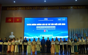 Vinh danh 561 cán bộ trẻ tiêu biểu và sinh viên 5 tốt ĐHQG TPHCM