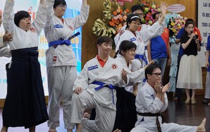 Tiết mục văn nghệ đặc biệt của người khuyết tật