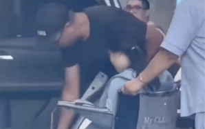 Gay cấn công an mở đường đưa sản phụ ở TPHCM đến bệnh viện