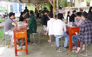 Phát hiện 29 người từng làm việc tại các khu lừa đảo, cờ bạc ở Campuchia