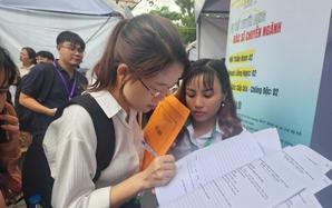 Tuyển dụng bác sĩ tại Ngày hội Việc làm ngành y tế TP HCM đạt con số kỷ lục
