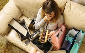 Vì sao người tiêu dùng hiện đại thường nghiện mua sắm?