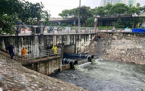 Từ 9-9, Hà Nội bắt đầu bổ cập nước từ hồ Tây để "hồi sinh" sông Tô Lịch