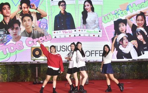 Rộn ràng hoạt động giao lưu mở màn Lễ hội Tôn vinh Cà phê - Trà Việt lần 4