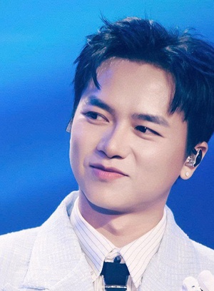 Bùi Công Nam là ứng viên giải Mai Vàng lần thứ 31-2025 hạng mục Nam ca sĩ được yêu thích nhất