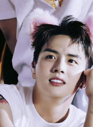 Diễn viên hài - nghệ sĩ Duy Khánh Zhou Zhou