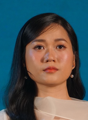 Nghệ sĩ Lâm Vỹ Dạ