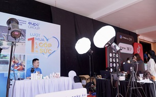 Livestream bán hàng vào khuôn khổ