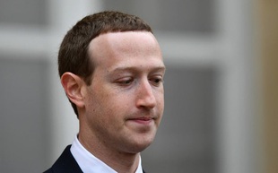 Tài sản của Mark Zuckerberg "bốc hơi" 89 tỉ USD trong năm nay