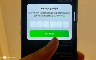 Ngân hàng đua tăng phí SMS Banking