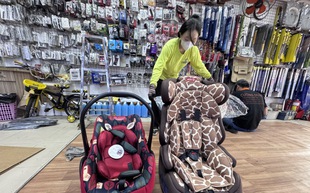 Chủ xe "rối não" không biết mua ghế an toàn nào cho trẻ