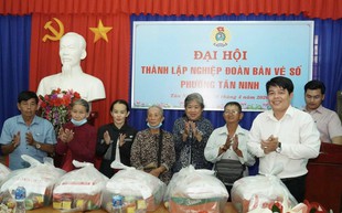 Lá chắn bảo vệ lao động yếu thế