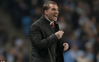 Chỉ trích trọng tài, HLV Liverpool đối mặt với án phạt