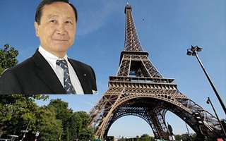 Triệu phú gốc Việt mua tháp Eiffel