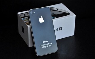 Tranh cãi việc mua iPhone 4S cũ hay chọn máy khác