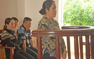 Lén vợ đi "ăn vụng", 3 khách mua dâm bị truy tố