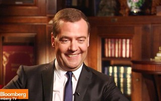 Thủ tướng Medvedev "chê bai" Tổng thống Mỹ Obama
