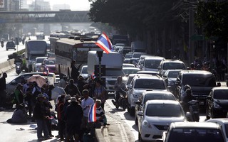 Phe biểu tình ở Thái Lan từ chối thỏa hiệp