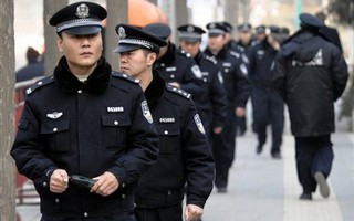 Trung Quốc bắt băng trộm chuyên "viếng thăm" nhà quan chức