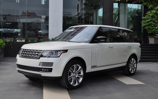 Range Rover LWB Autobiography Black Edition - hàng hiếm tại Việt Nam