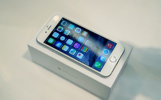 iPhone 6 khóa mạng giá từ 14 triệu ồ ạt về Việt Nam