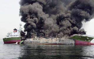 Nhật Bản: Nổ tàu chở dầu trọng tải gần 1000 tấn