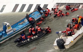 Thủy thủ đoàn tàu Sewol khai báo gian dối