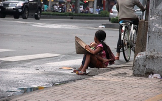 “Cái bang” nhí tái xuất giang hồ