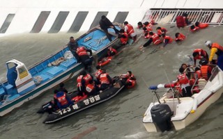 Chìm tàu Hàn Quốc: Đã có 9 người thiệt mạng