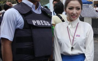 Phóng viên Nhật làm phân tâm biểu tình Thái Lan