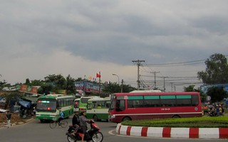 Ngăn tai nạn giao thông ở Làng Đại học