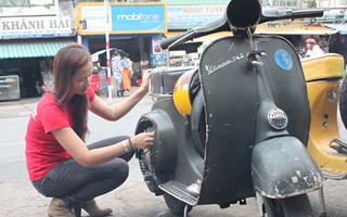 Một ngày được cưỡi Vespa…