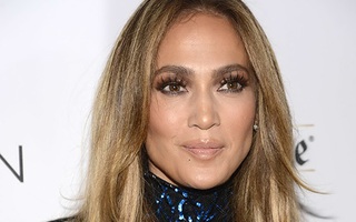 Jennifer Lopez nhận giải "Biểu tượng Âm nhạc Billboard"