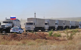 Đoàn xe viện trợ thứ 4 của Nga đến miền Đông Ukraine