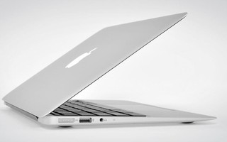 Apple làm mới MacBook Air giá rẻ hơn