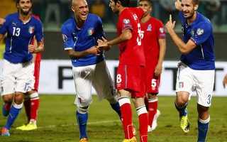 Chiellini phá lưới nhà, lập cú đúp, Ý thắng khó Azerbaijan